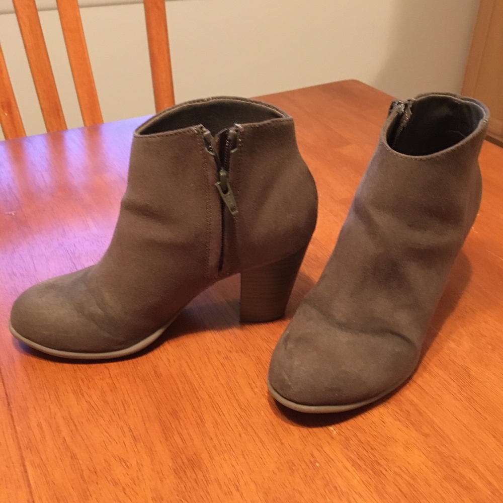 Suede Olive Green Block Heel Zip Booties